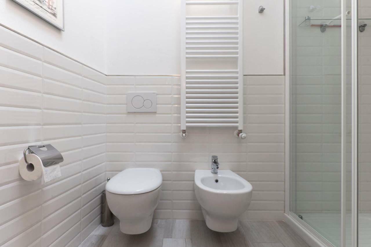 Luxury Apartments Fioravanti Milan Exterior photo
