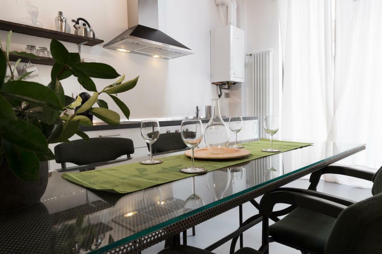 Luxury Apartments Fioravanti Milan Exterior photo