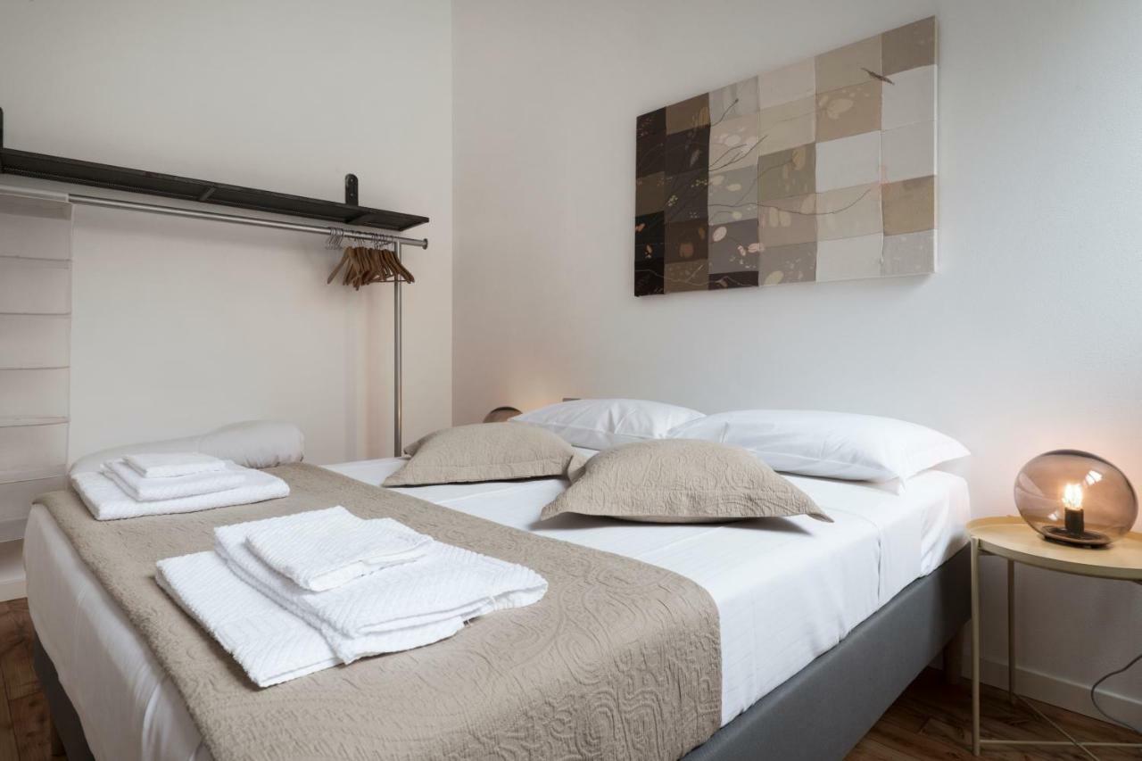 Luxury Apartments Fioravanti Milan Exterior photo